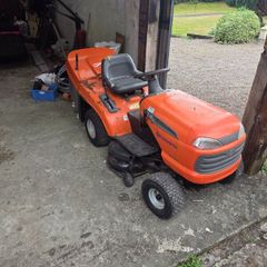 Tractor lawnmower