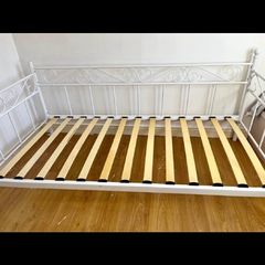 day bed frame