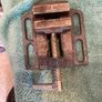 Selection of taps and dies plus small machine vice Image 5