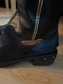 boots in very good condition
