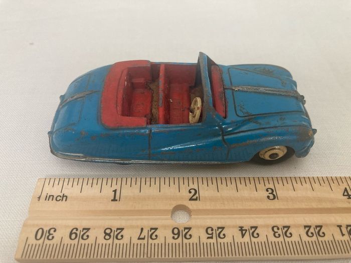 Dinky 104a/106. Austin A90 Atlantic. 1951/53