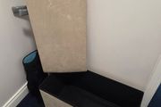 Storage ottoman with lid