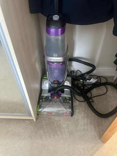 Wet vacuum Bissel