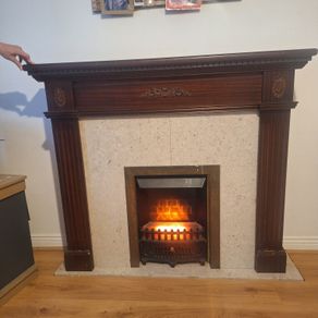 Electric fireplace