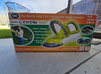 garden groom midi
