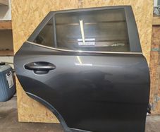 Kia stonic back doors