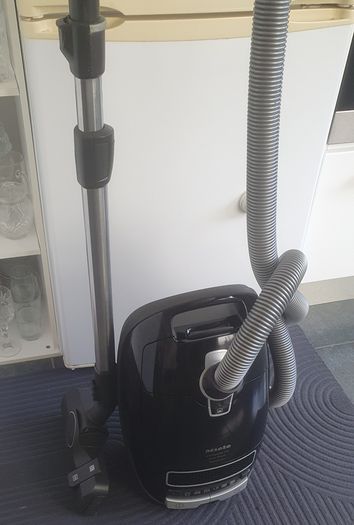Miele Hoover