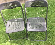 2 garden chairs