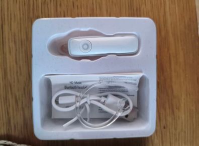 Bluetooth hands free earpiece