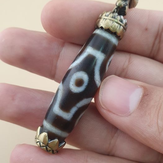 Vintage 6 Eyes Hiamalyan Tibetan Agate Bead Brass Pendant