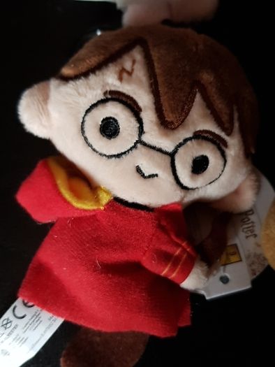 set of 4 harry potter keyrings