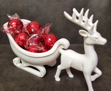 3D printed reindeer and sleigh Christmas ornament