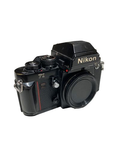 Nikon F3 HP 35mm Film SLR Camera Body Good Condition  Serial 1232151