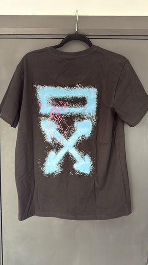 Off white tshirt