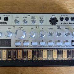 Korg Volca Bass Synthesizer (Excellent Condition)
