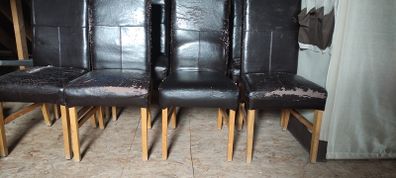 Set of 8 kitchen / dining chairs (need work)