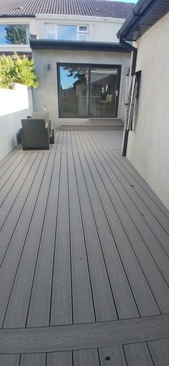 Decking/composite and timber