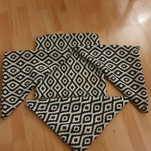 Cushion Covers x 4 .. Size: 16" x 16"  ..  Final Price Drop