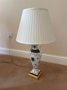 Large Vintage Neoclassical Porcelain Urn Table Lamp with Swan Handles (30")