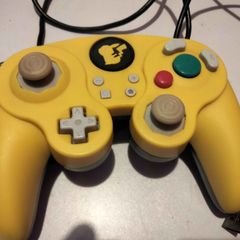 PDP Pikachu Wired Fight Pad Pro for Nintendo Switch