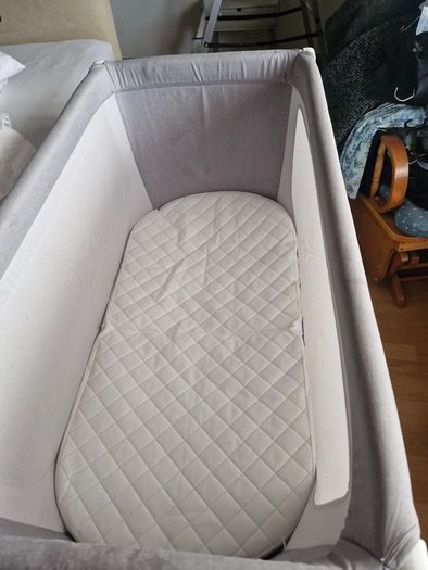 Shnuggle air cot