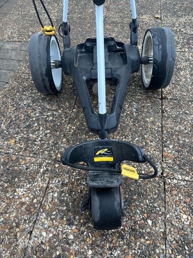 Powakaddy FW3 Electric Trolley (no battery)