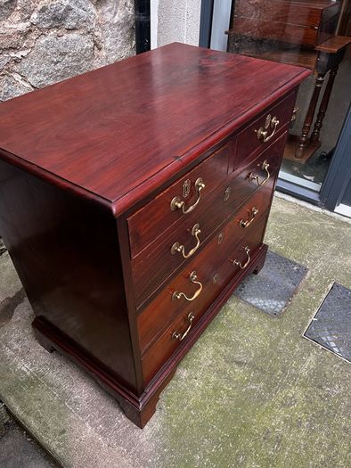 George III Gentleman's Chest of Drawers