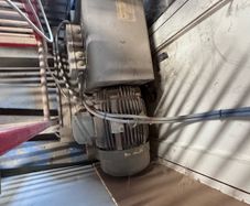 table saw & dust extractor