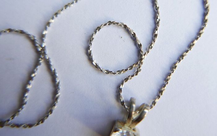 Vintage Sterling Silver 925 Cubic Zirconia Pendant Necklace - length 18" - 2,3g