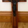 Large Wooden Crucifix (40cm x 31cm) Image 6