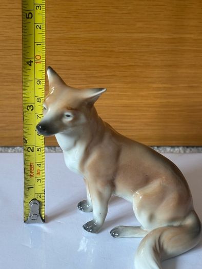 Vintage Metzler & Ortloff German Porcelain Sitting Fox Figurine Mark