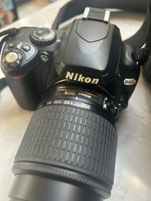 Nikon D40x Body, 2 lenses, charger and bag. Full starter kit!