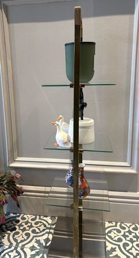 Vintage Mid-Century 4-Tier Brass & Glass Etagere Shelf Unit with Wooden Handle Accent