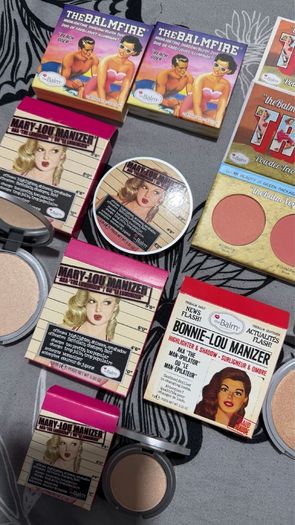 The balm blush palette palette viral highlighters new