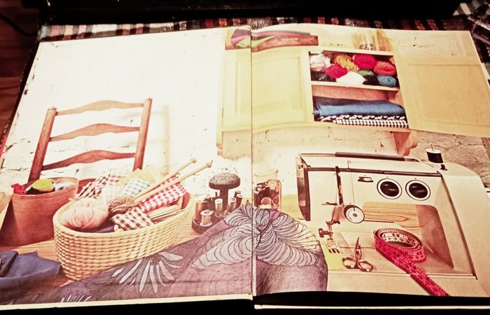 1975. The Book Of Handicrafts.