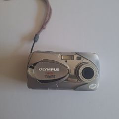 Olympus Camedia C-360 digital camera