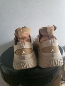 basketball shoe