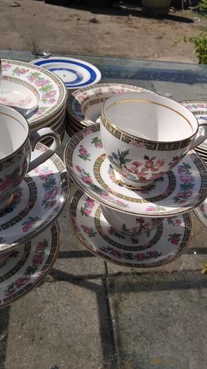 40piece Vintage Arklow Part Dinner Set