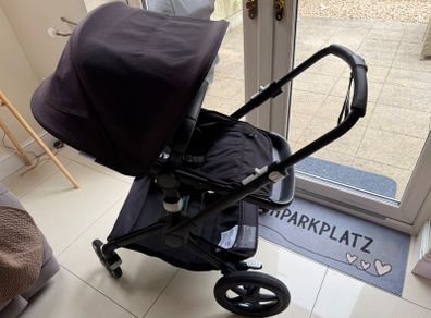 Bugaboo Fox 2 with car seat