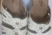 Ladies mules. UK 8/EUR 42.Leather.White.New