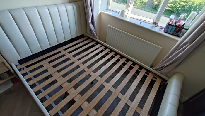 King sized bedframe
