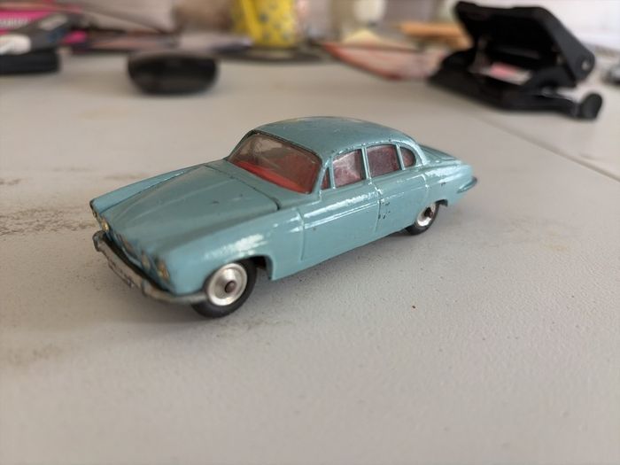 Corgi Jaguar