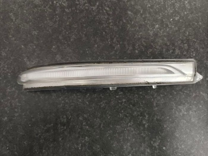 Kia Optima 2017 right mirror indicator