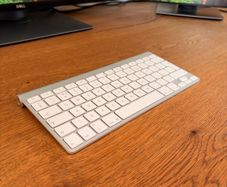 Apple Keyboard