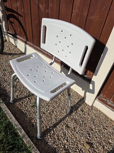Shower chair