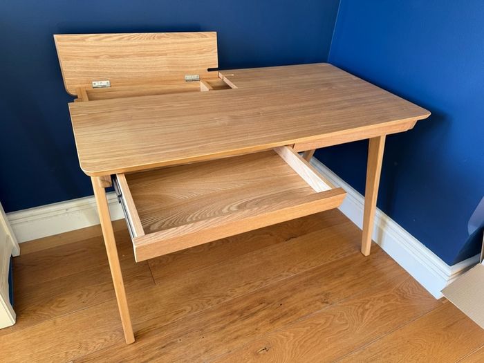 Kave Julia Desk