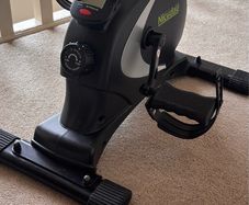 Mini exercise bike