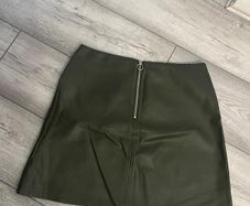 leather skirt
