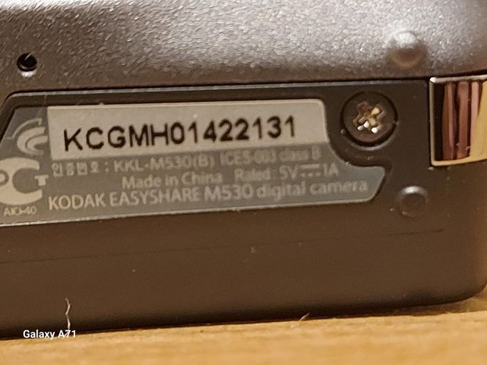 Kodak Easyshare M530 12 MP Digital Camera with 3x Wide Angle Optical Zoom and 2.7-Inch LCD