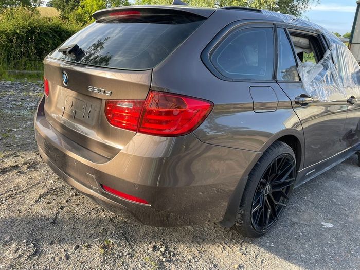 2014 BMW 320D 3 series  Breaking